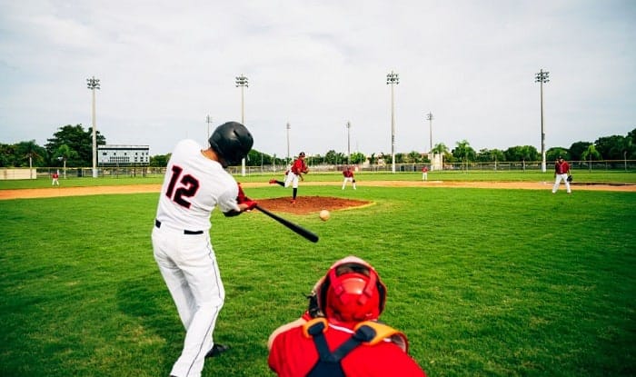 how to hit a baseball