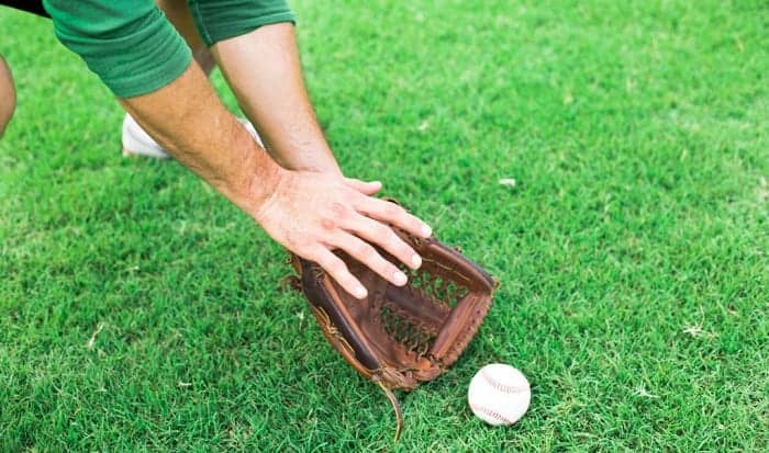 how to break in a baseball glove