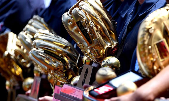 who has the most gold gloves