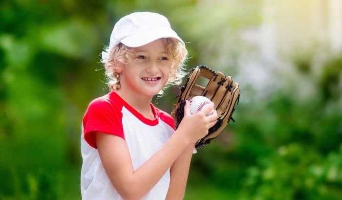 what size basebawhat-size-baseball-glove-for-a-10-year-oldll glove for a 10 year old