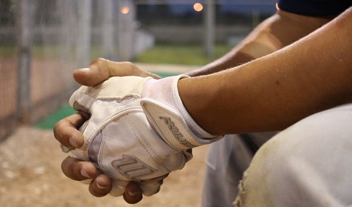 wash-leather-batting-gloves