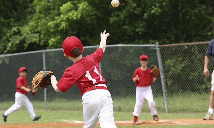 youth-baseball-season