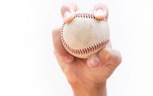 in-baseball-pitching